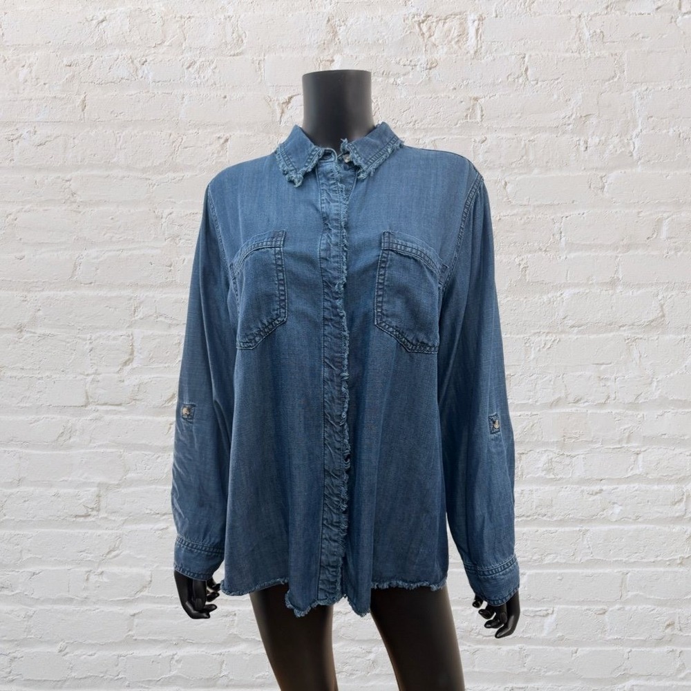 Chico's Lyocell Denim Shirt Large Boho Chambray Frayed‎ Top